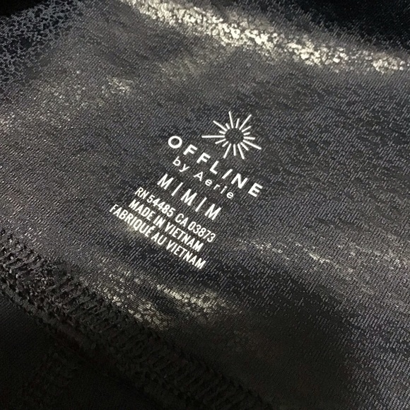 OFFLINE by Aerie Faux Leather Navy Leggings. - Picture 8 of 8